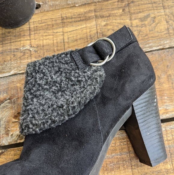 ⚡Flash Sale⚡Naturalizer Tarrin Ankle Boots - Picture 3 of 9